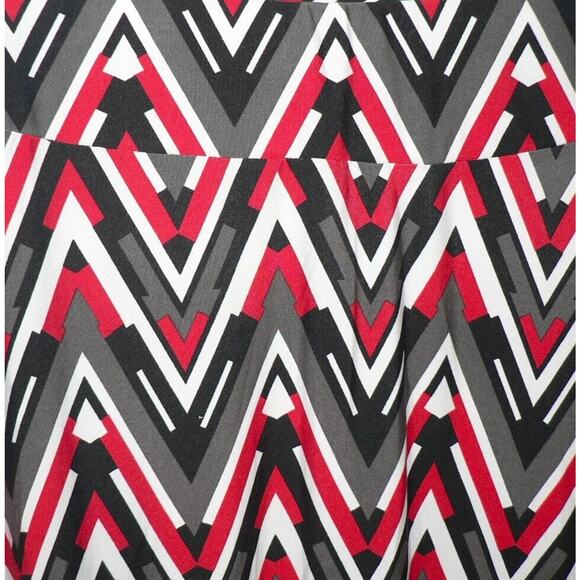 Rebecca Taylor O-Ring Chevron Print Maxi Skirt Red/Black/Grey/White Small $130 - Picture 4 of 5